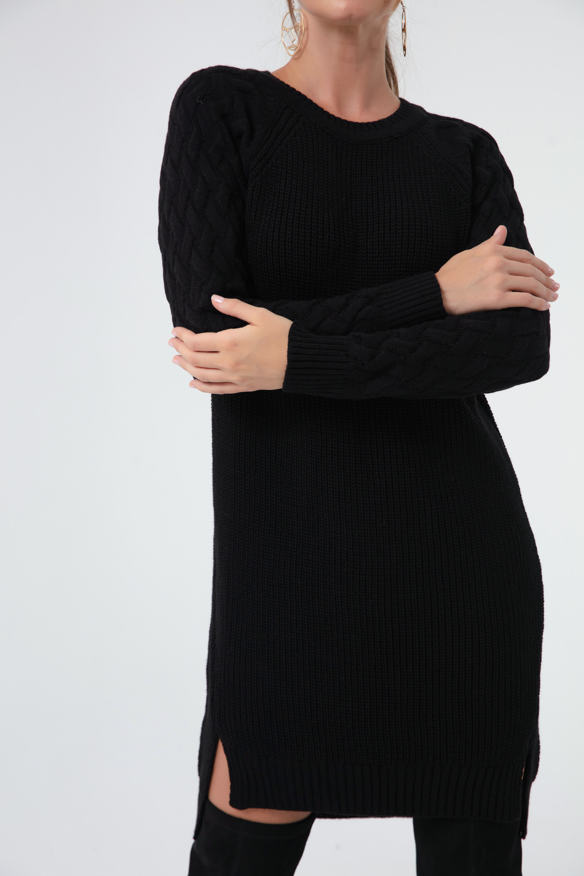 Women's Black Italian Sleeve Dress