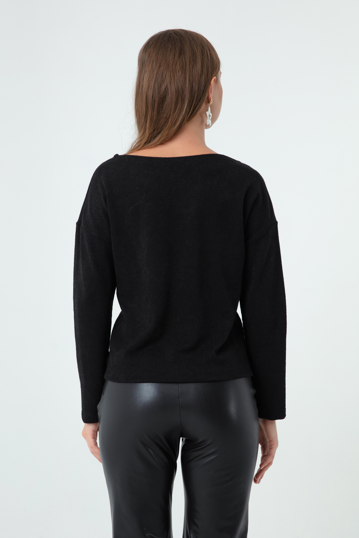 Women's Black Accessory Detailed Knitted Sweater