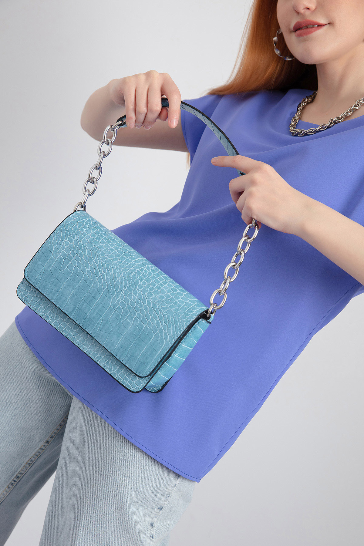 Women's Blue Chain Bag