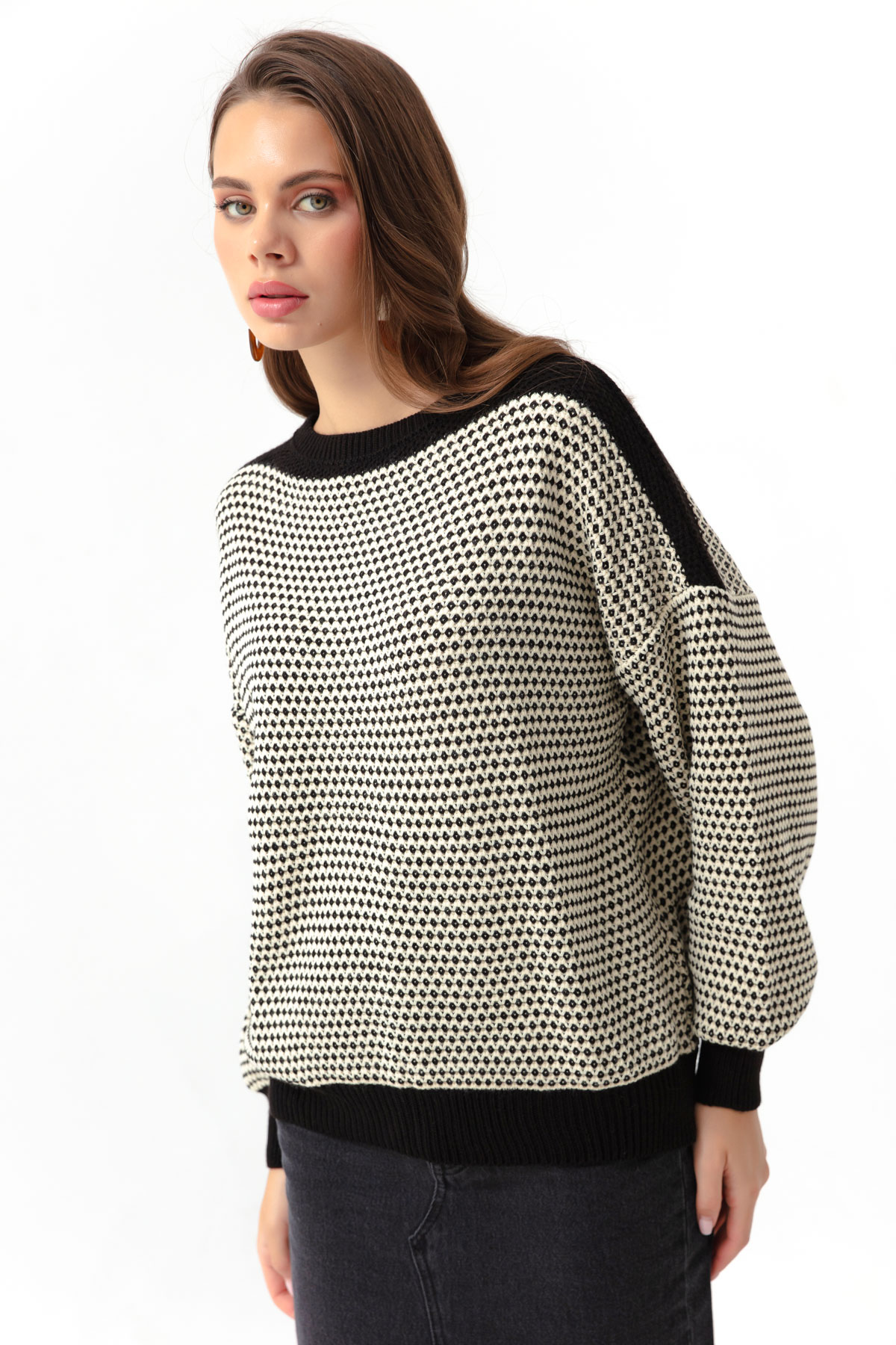 Women's Black Boat Neck Knitwear Sweater