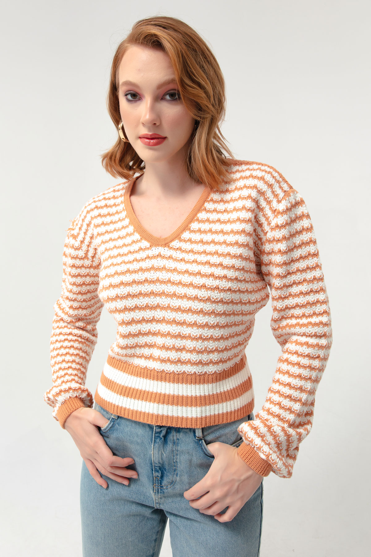 Women's Salmon V-Neck Striped Knitwear Sweater