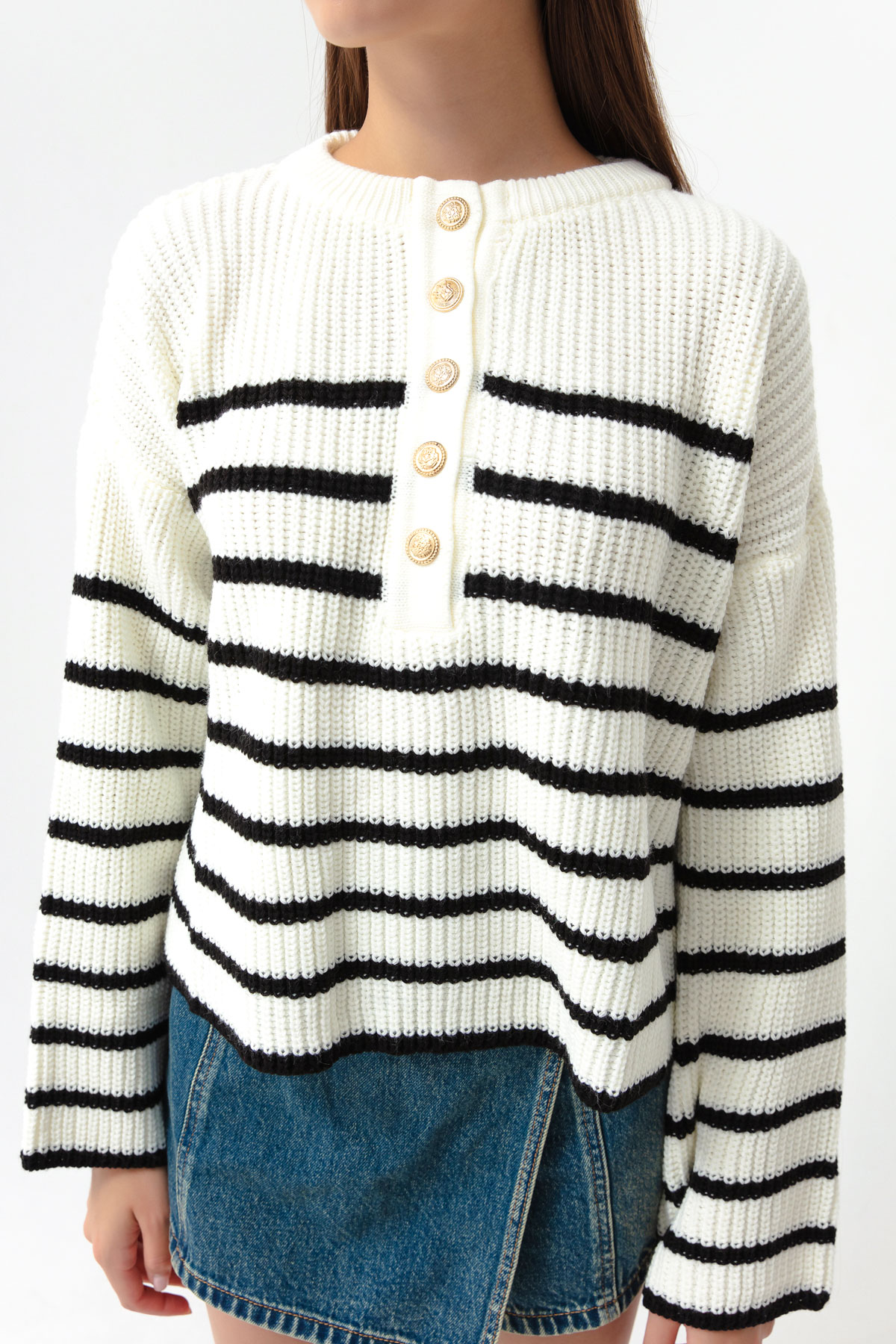 Women's White Striped Knitwear Sweater