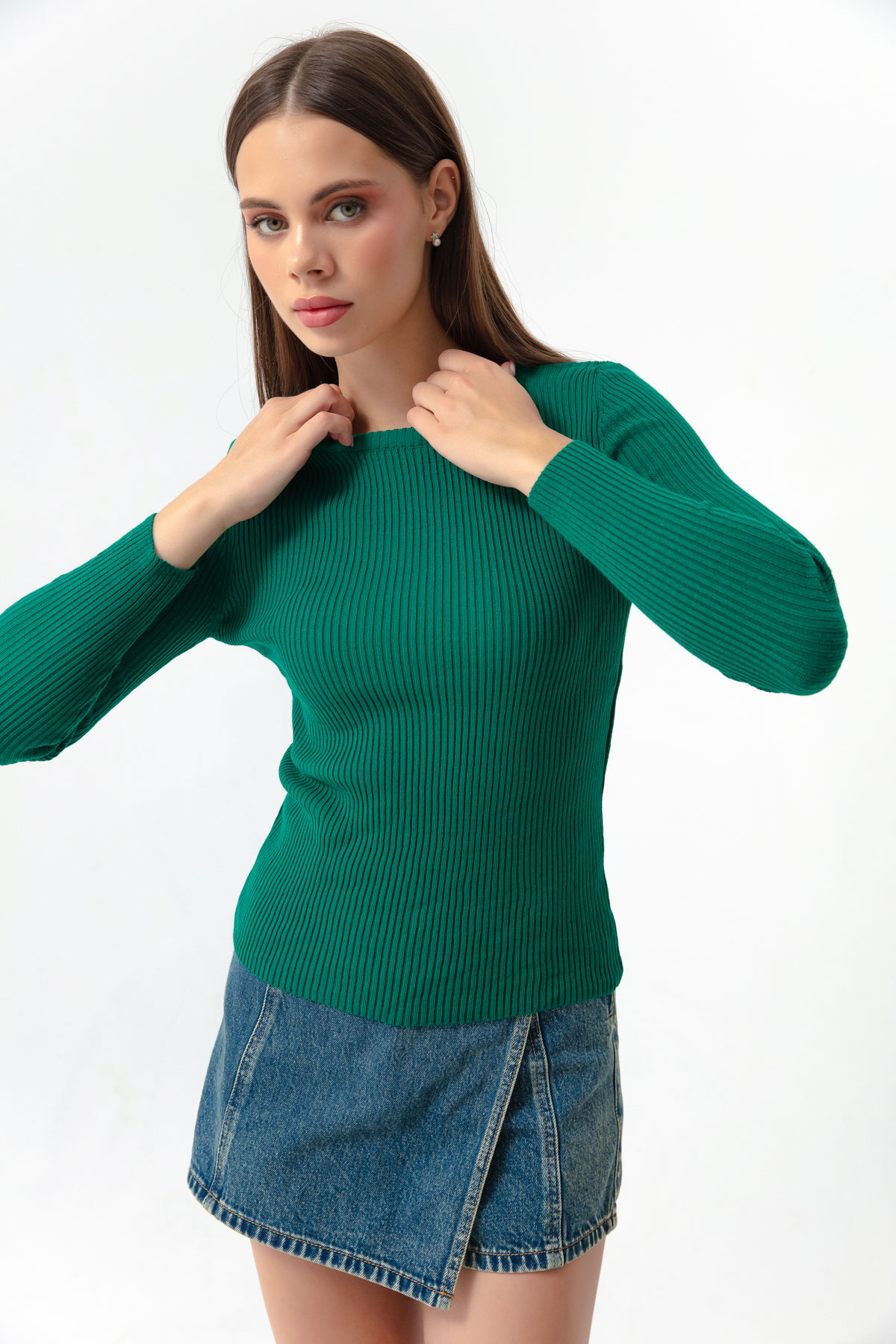 Women's Emerald Green Crew Neck Knitwear Sweater