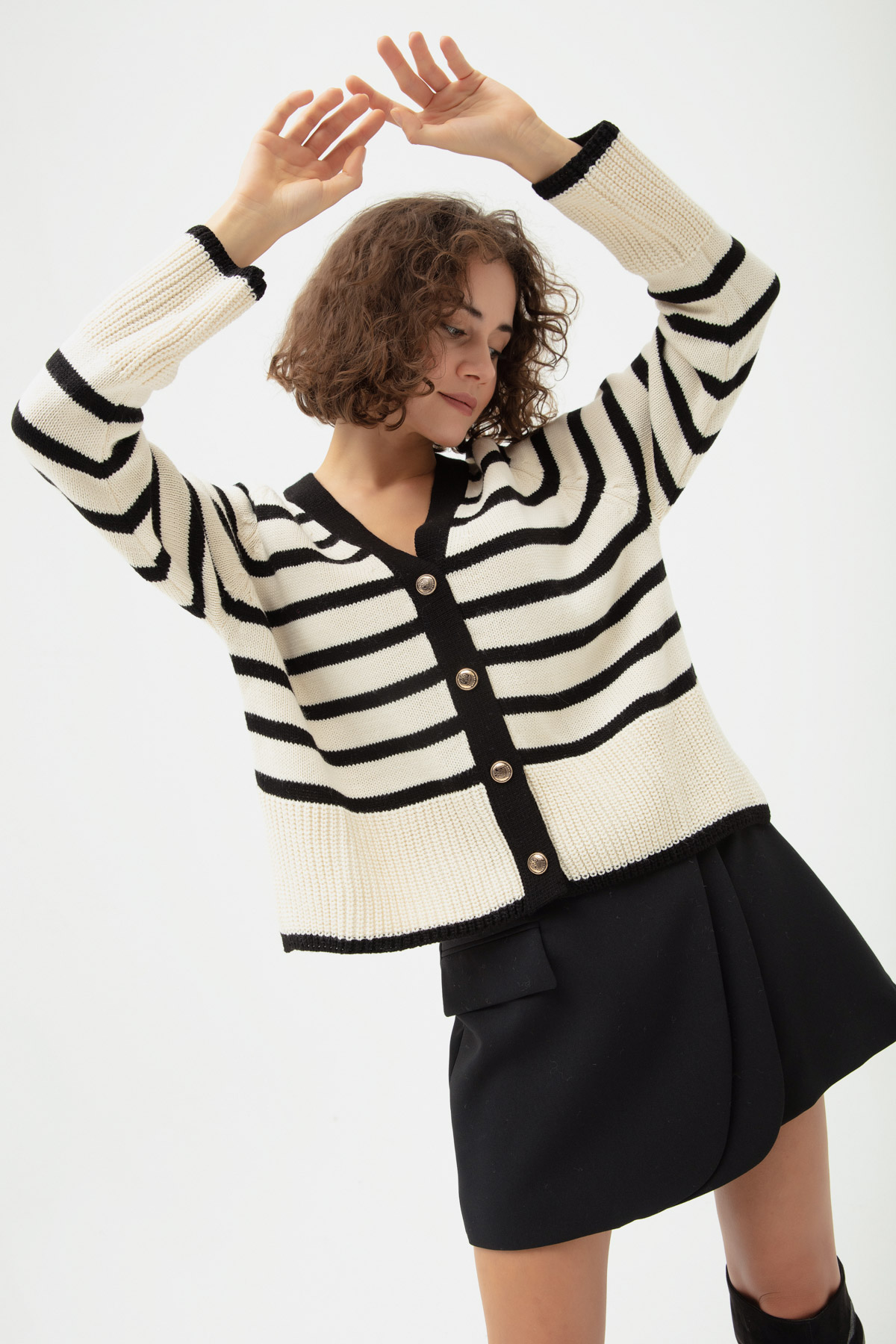 Women's Wcru V-Neck Striped Knitwear Sweater