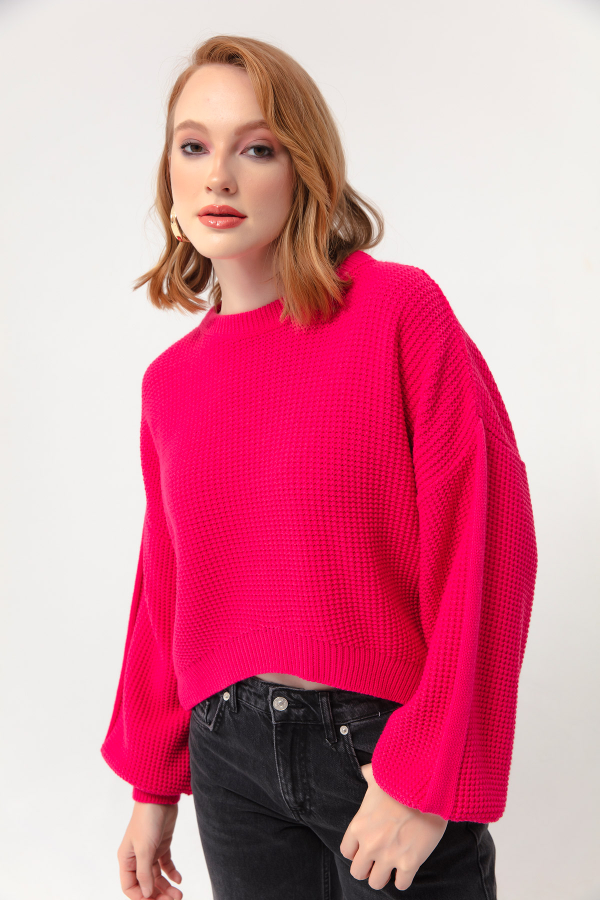 Women's Fuchsia Crew Neck Knitwear Sweater
