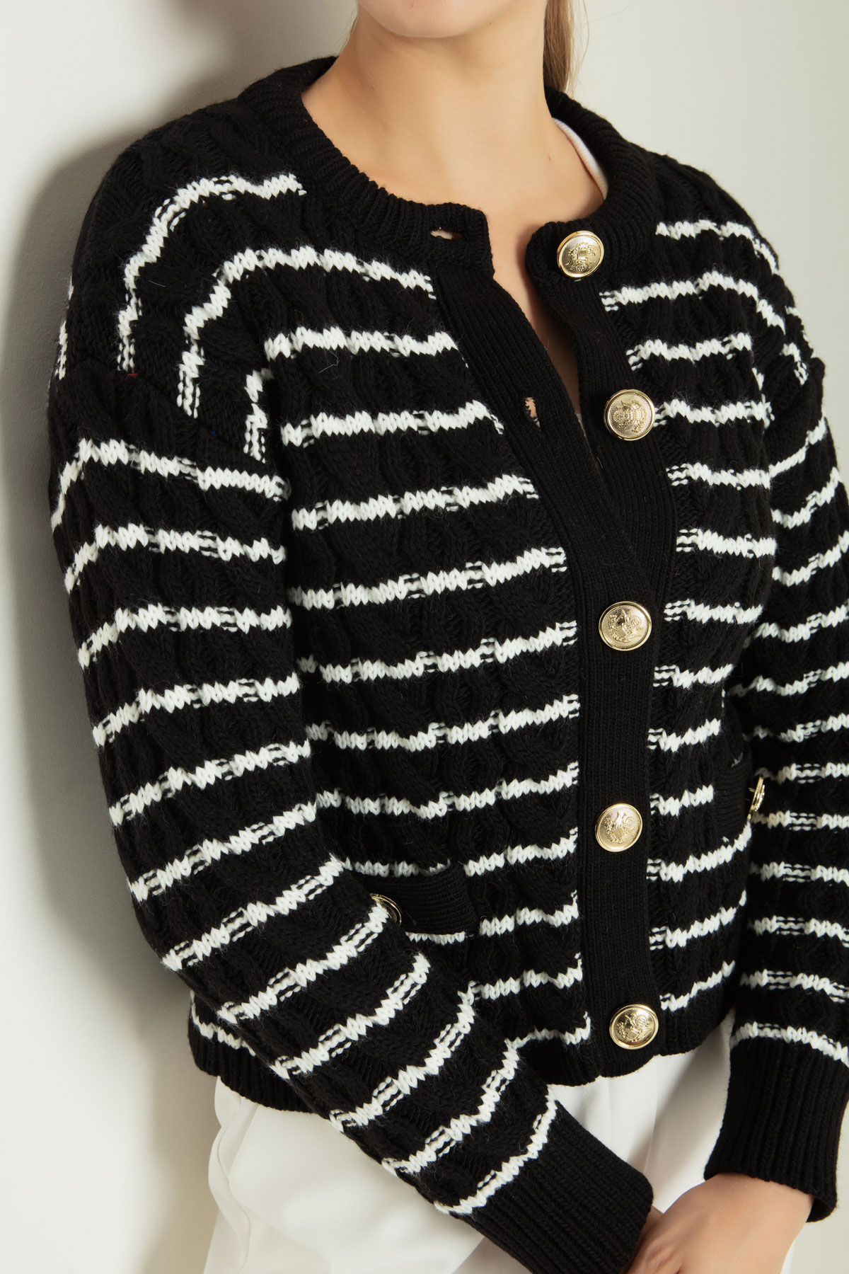 Women's Black Gold Buttoned Striped Knitwear Cardigan