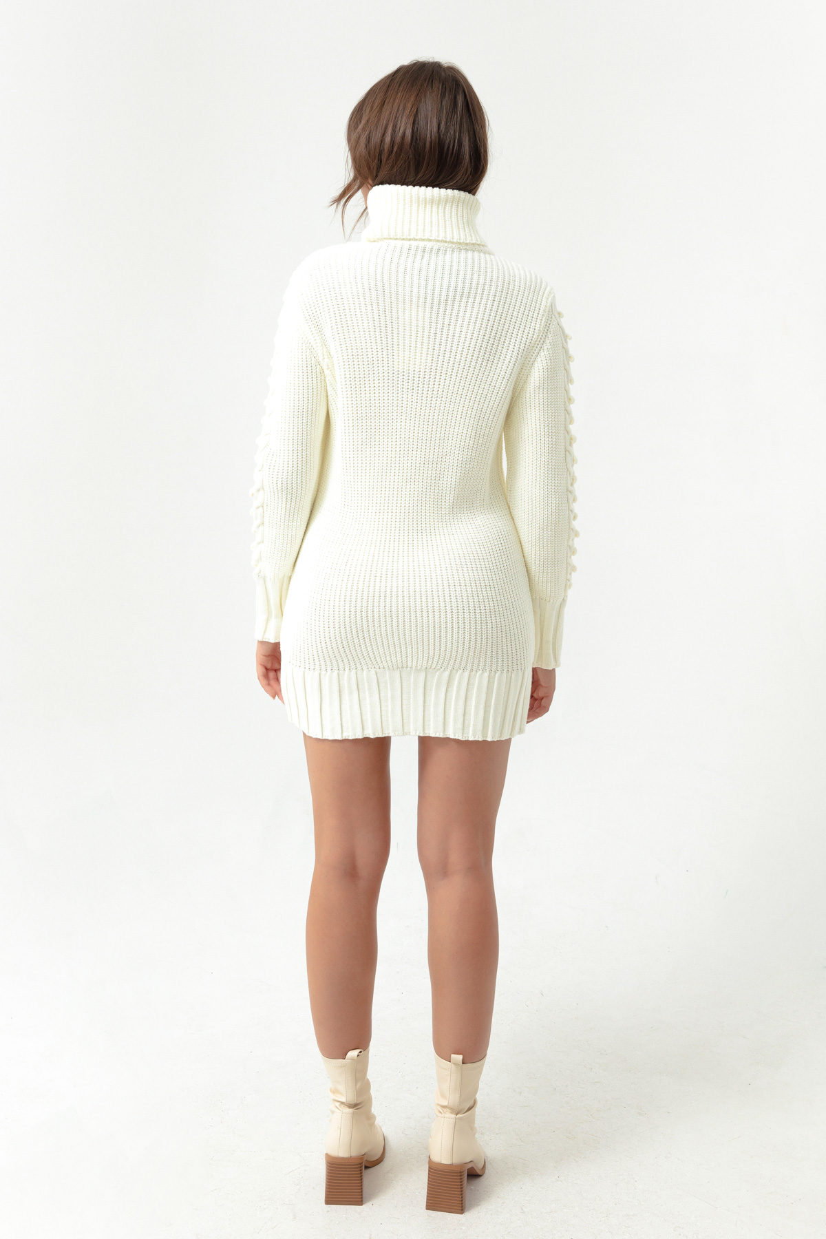 Women's White Turtleneck Knitwear Dress