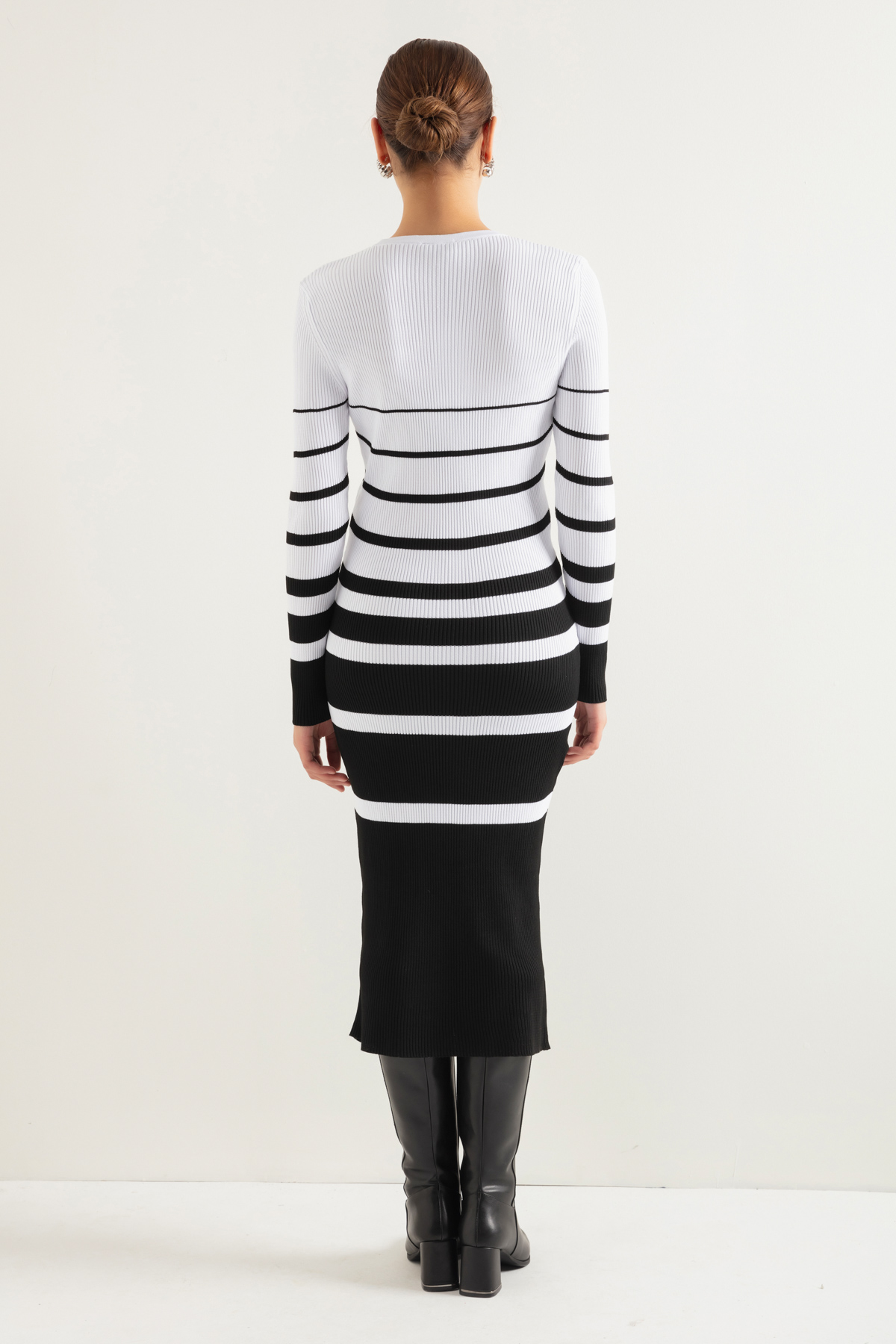 Women's Black Striped Knitwear Dress